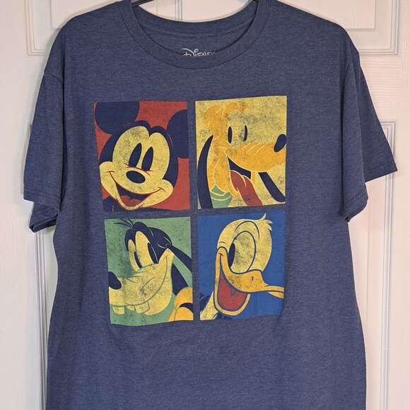 Disney Characters Men's T-Shirt - Picture 1 of 5